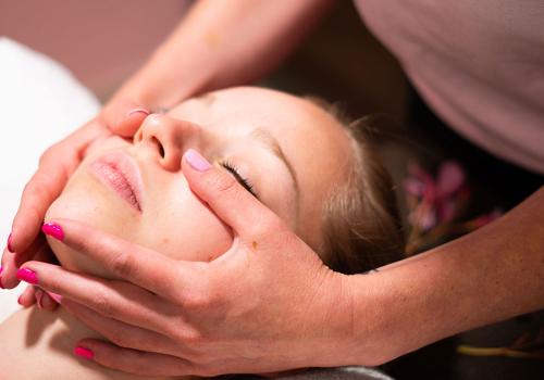 Le spa au camping Le Bois Masson