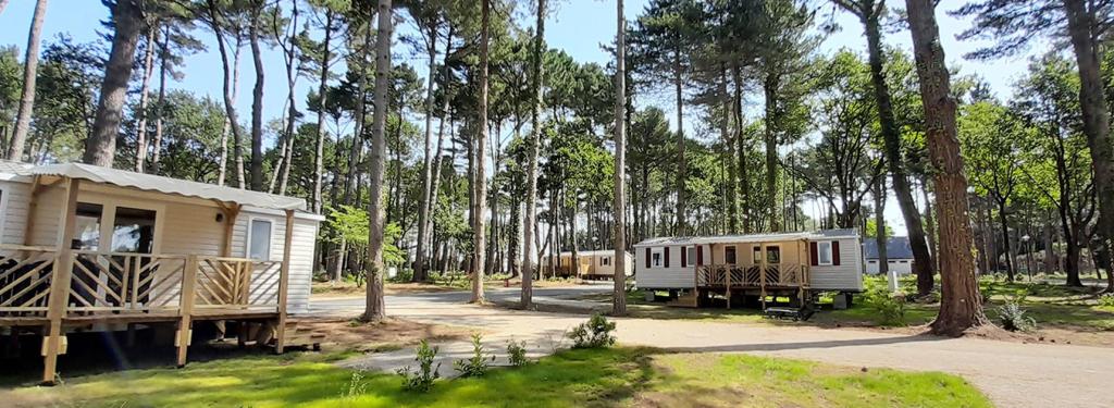 Hébergements camping Bois de Bayadène