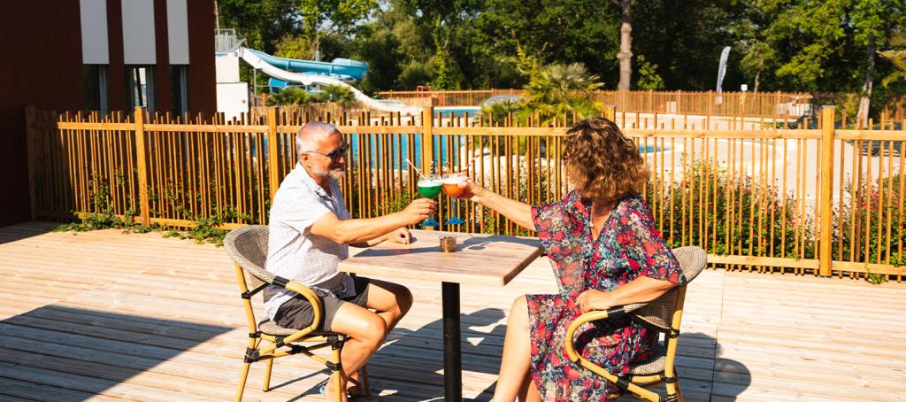 Le restaurant camping Le Bois de Bayadène