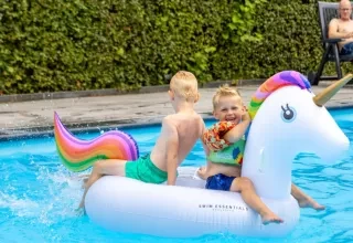 Lente van Drenthe - Zwembad